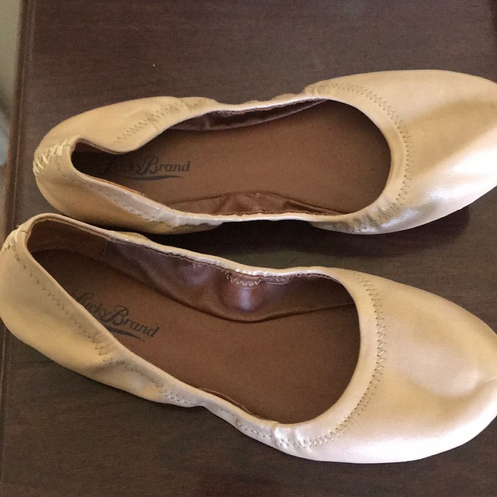 Lucky Brand flats